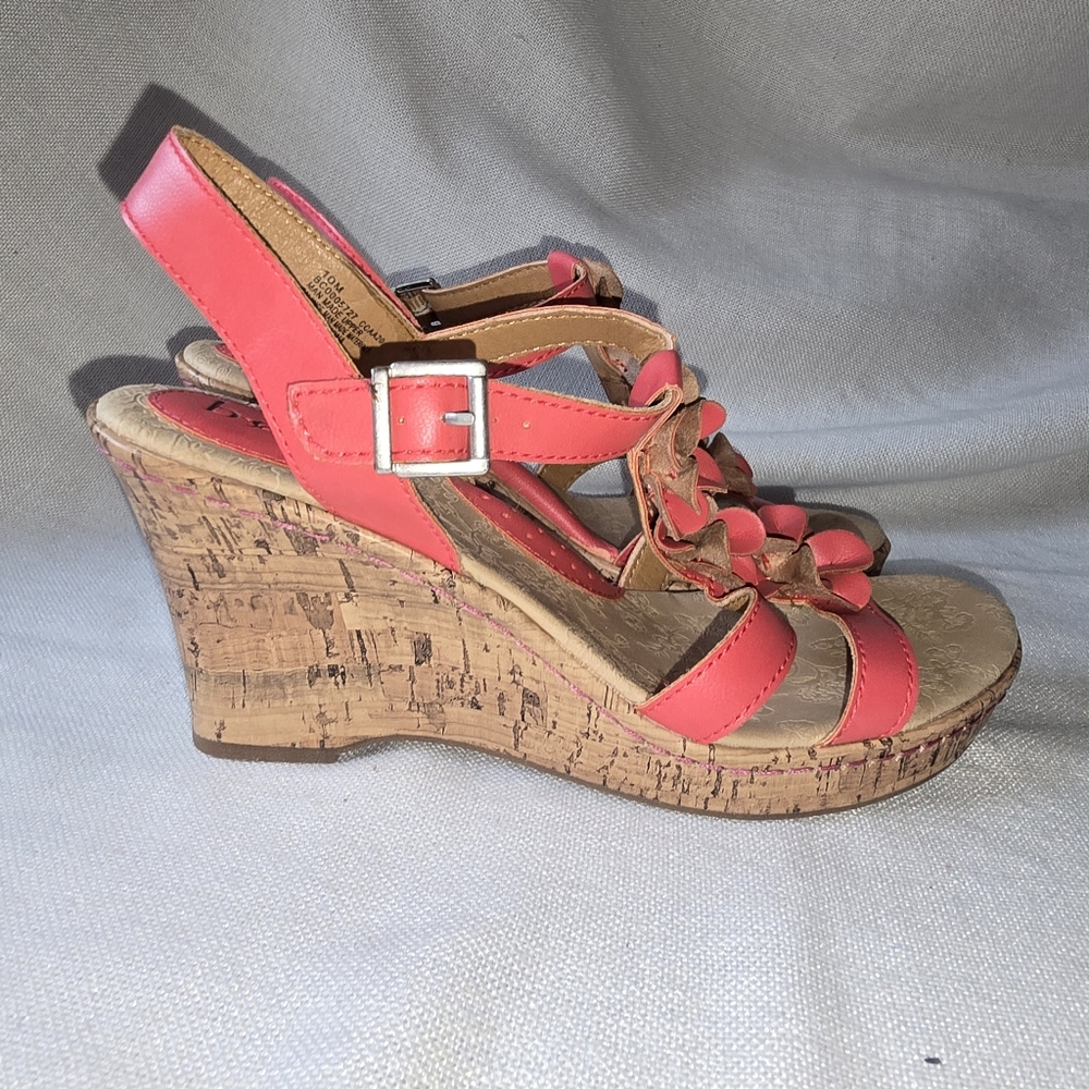 B.O.C. Vacation Evita Coral Floral Cork Wedge Sandals Sz 10M Beach Travel Party
